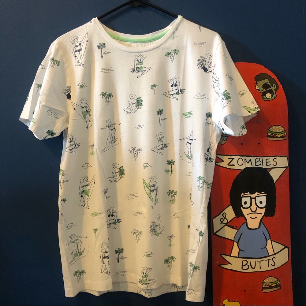 Beach surf woman Mens T-Shirt
